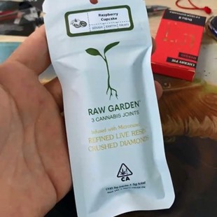 Raw Garden 3 Pack Infused Pre Roll Packaging